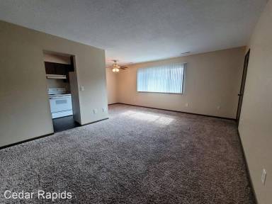 Main picture of 4002 Westover Rd SE