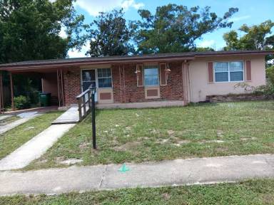 Main picture of 1424 W Hartley Cir
