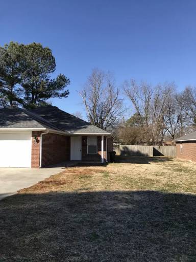 Main picture of 1137 35th St