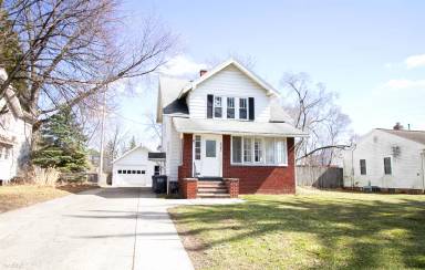 Main picture of 4020 Bellevue Rd