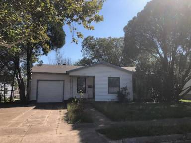 Main picture of 1308 Fairview Dr