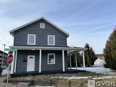 Main picture of 501 Washington Ave