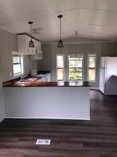 Main picture of 1381 Cane Creek Rd