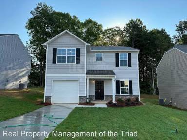 Main picture of 5 Covey Ct