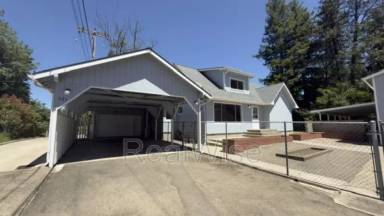 Main picture of 335 W Birch Ct