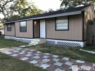 Main picture of 3403 W Van Buren Dr