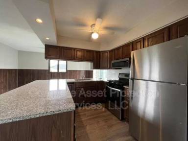Main picture of 1601 Webber St