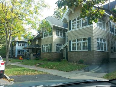 Main picture of 1075 Park Ave