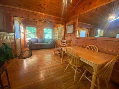 Main picture of 414 Laurel Trace Rd