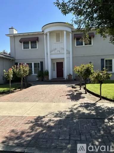 Main picture of 766 E Home Ave
