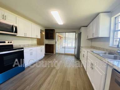 Main picture of 219 N East Ave