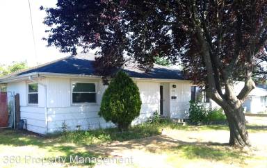Main picture of 262 SE Pasek St