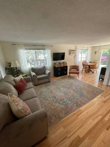 Main picture of 1215 Alfaretta Dr