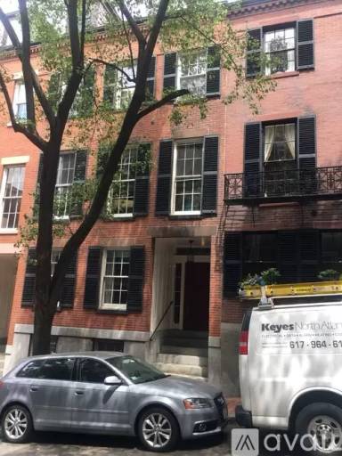 Main picture of 83 Revere St