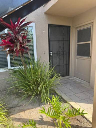 Main picture of 4427 Utah St