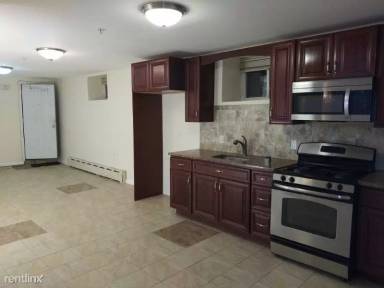 Main picture of 717 16th St