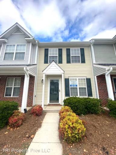 Main picture of 132 Bridford Downs Dr