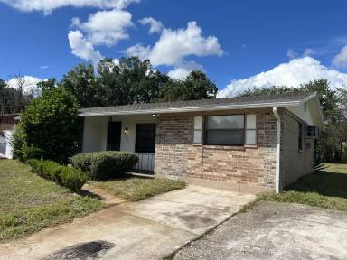 Main picture of 5905 Martin Luther King Dr