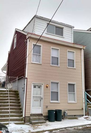 Main picture of 1934 Huron St