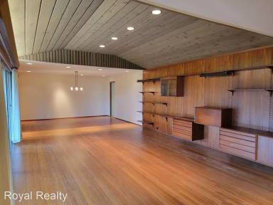 Main picture of 1920 Awapuhi St