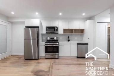 Main picture of 1756 W Rosehill Dr