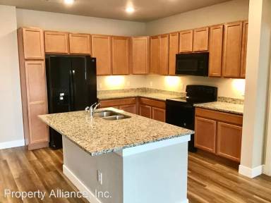 Main picture of Ridge Hill Apartments