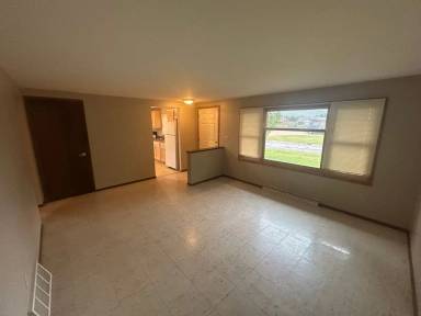 Main picture of 705 Woodbine Ave