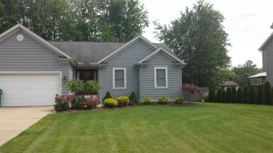 Main picture of 7642 Travis Dr