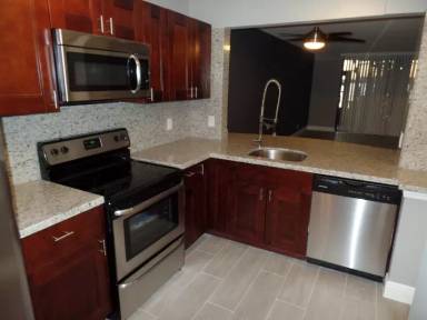 Main picture of Lake Emerald Condo