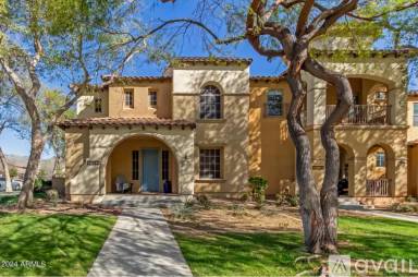 Main picture of 21182 W Sunrise Ln