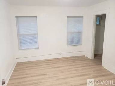 Main picture of 4547 19th Ave NE