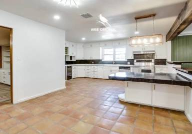 Main picture of 712 11th St