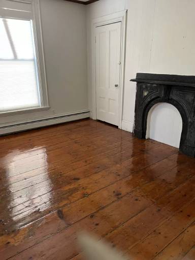 Main picture of 46 Newcomb St