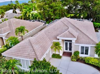 Main picture of 8758 52nd Ave E