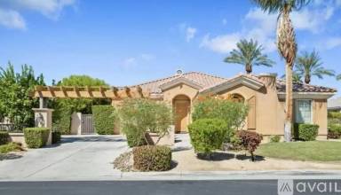 Main picture of 64 Vista Mirage Way