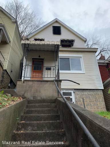 Main picture of 407 Alexander St