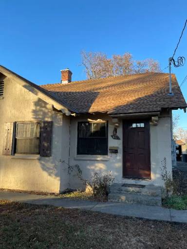 Main picture of 921 W Alder St