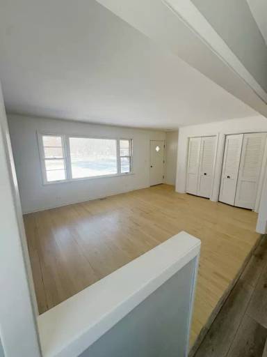 Main picture of 100 W George St