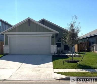 Main picture of 112 Greenway Ln
