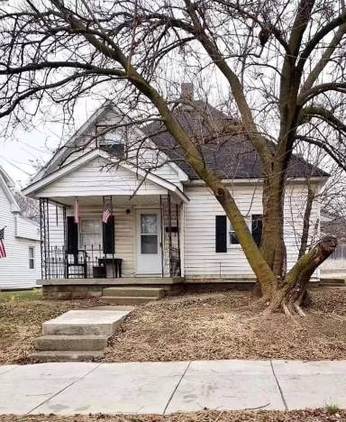 Main picture of 602 S Washington St