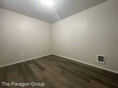 Main picture of 3841 S Park Ave