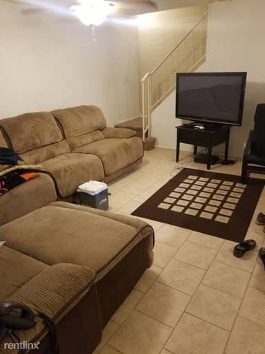 Main picture of 4635 E Pueblo Ave