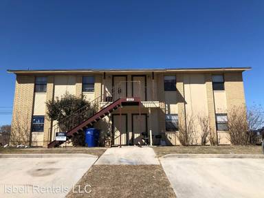 Main picture of 301 North Dr