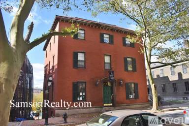 Main picture of 136 Benefit St