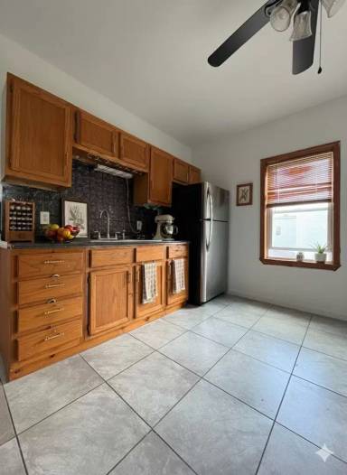 Main picture of 26 Abbott St