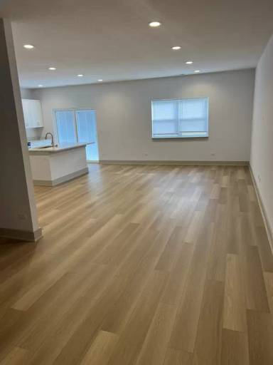 Main picture of 460 Stewart Ct