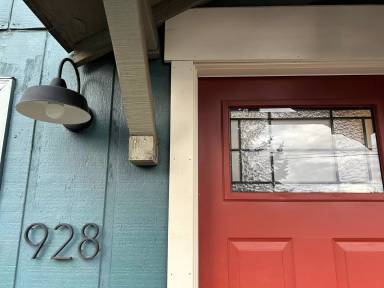 Main picture of 928 NW Portland Ave