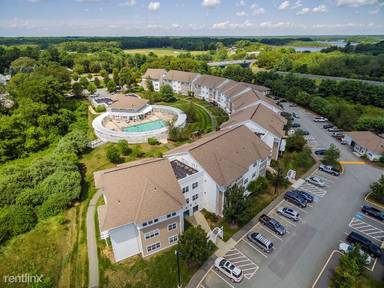 Main picture of Chestnut Farm Apartments