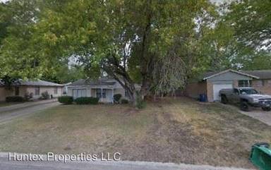 Main picture of 5403 Roberts St