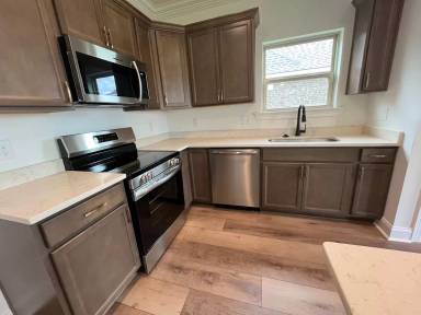 Main picture of 106 Fearless Ave